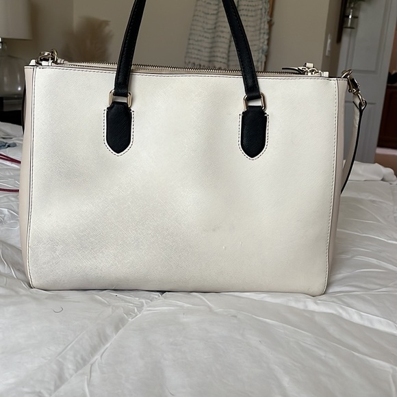 Kate Spade Laurel Way color block purse (white,beige, and black) - Picture 4 of 9